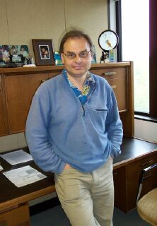 Sr. Steven Larter